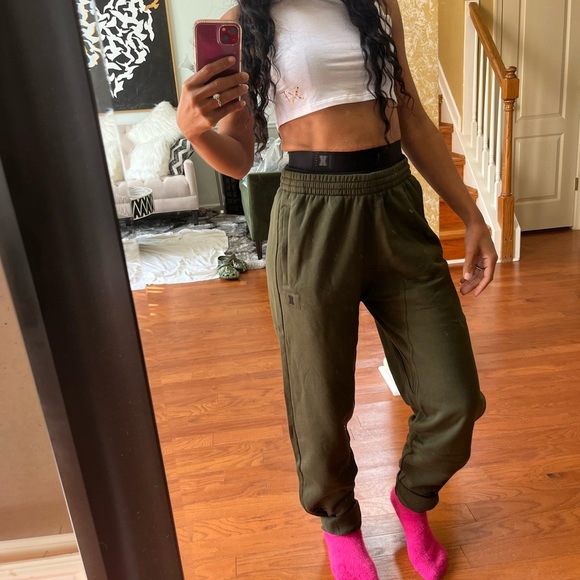 Savage X Fenty Deep Forest Green Xssential Rolled Cuff Jogger Pants - Picture 14 of 15